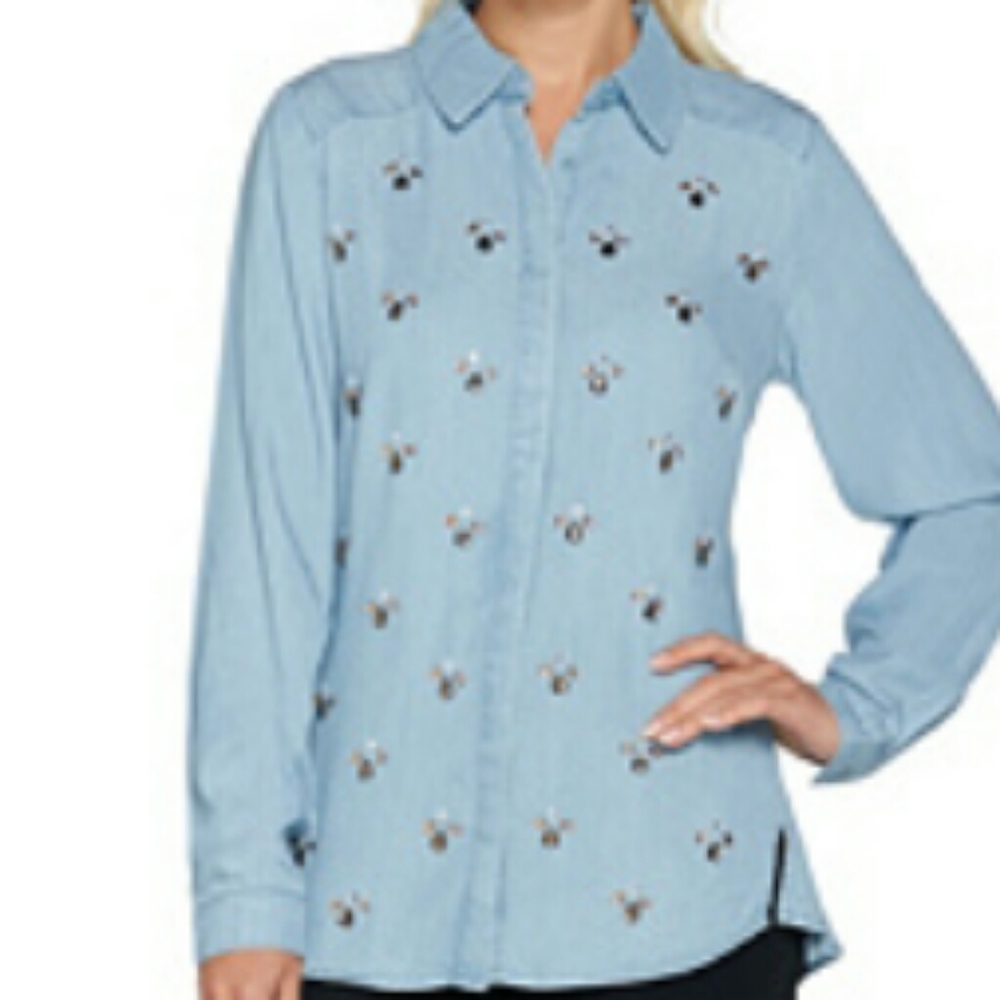 NWOT C Wonder Chambray Button Front